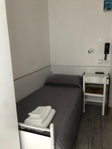 Hotel Oria Rimini Bagian luar foto