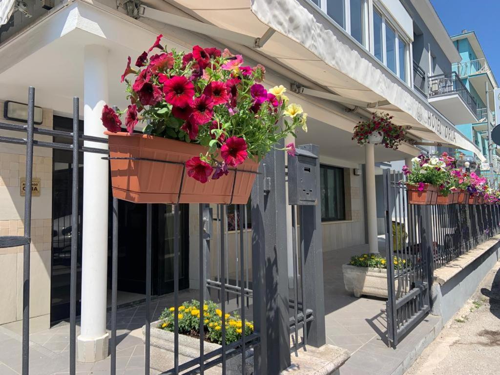 Hotel Oria Rimini Bagian luar foto