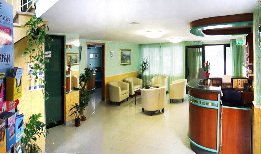 Hotel Oria Rimini Bagian luar foto